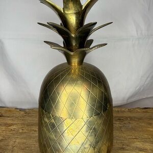 Vintage Solid Brass Pineapple 🍍Container Hollywood Regency Style Decorative MCM